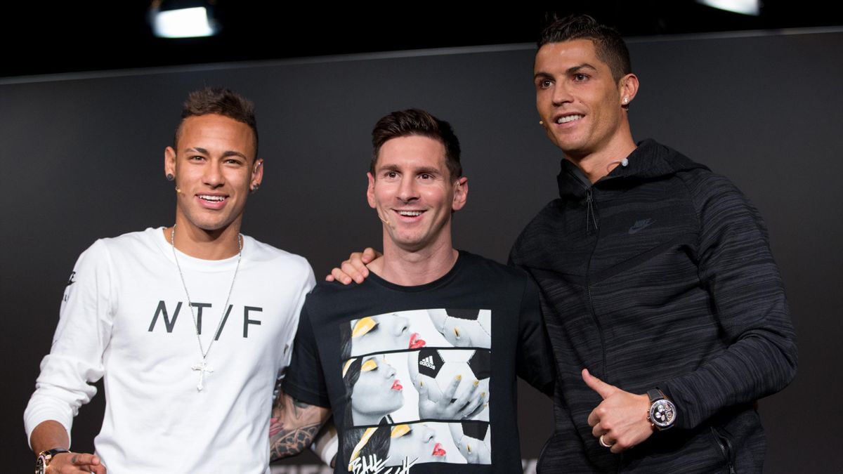 Cristiano Ronaldo Lionel Messi And Neymar On Fifa Player Of The Year Shortlist Eurosport