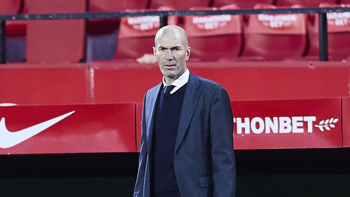 Zinedine Zidane: Real Madrid boss 'not thinking' about ...