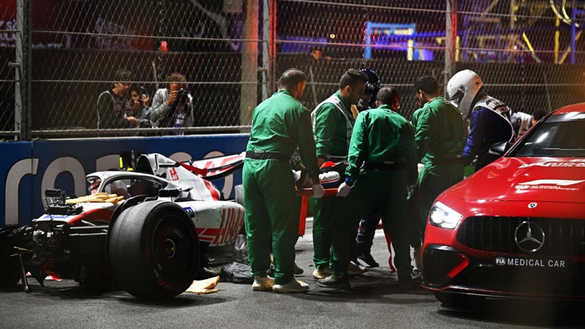 Mick Schumacher (Haas) crash - GP of Saudi Arabia 2022