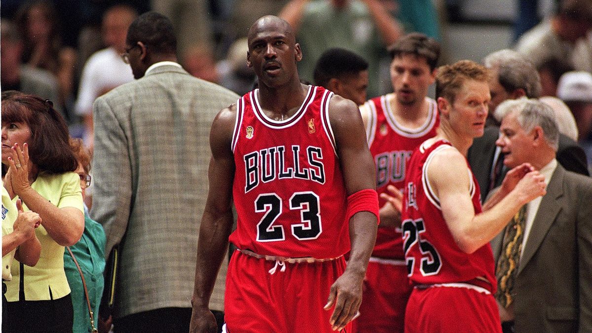 Michael Jordan după meciul Chicago Bulls - Utah Jazz din finala NBA