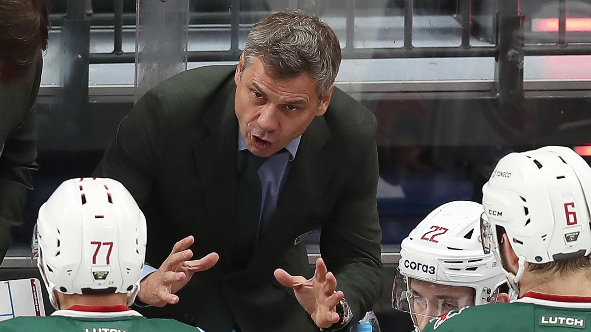 hokkej trener ak barsa kvartalnov