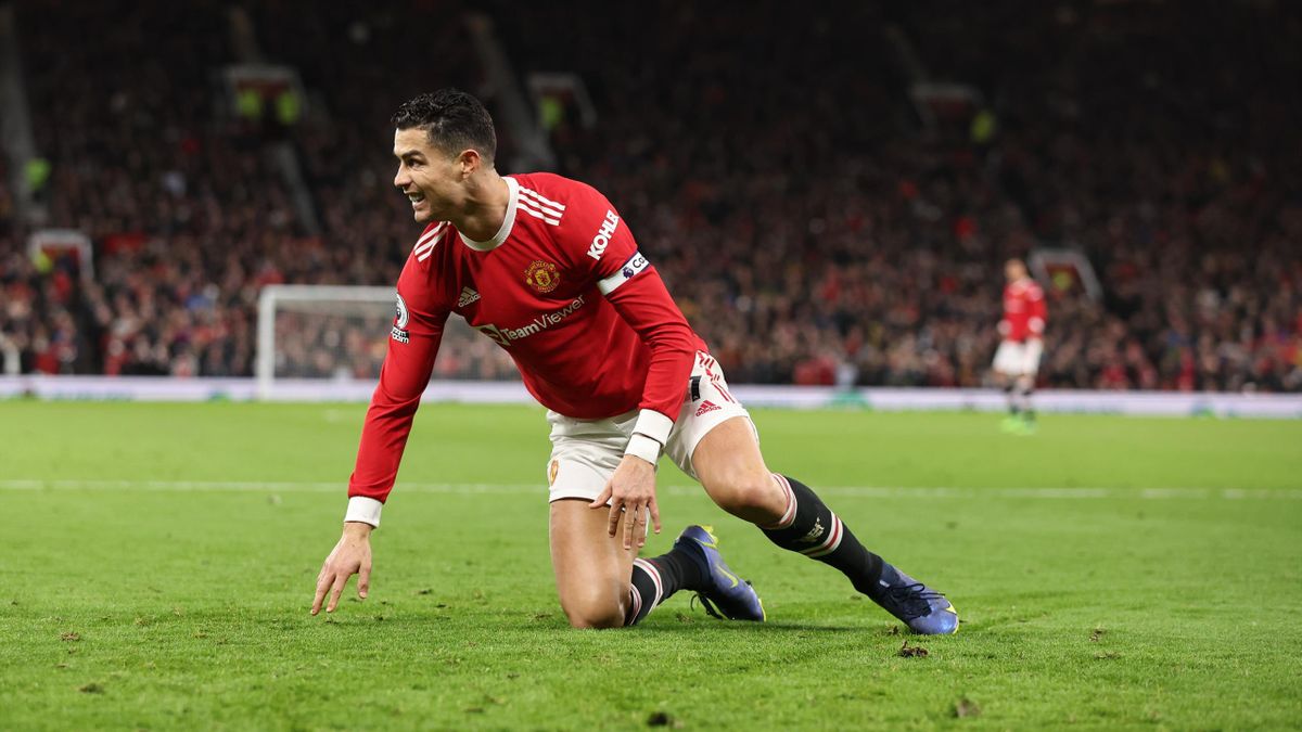 MANCHESTER, ENGLAND - JANUARY 03: Cristiano Ronaldo of Manchester United reacts during the Premier League match between Manchester United and Wolverhampton Wanderers at Old Trafford on January 3, 2022 in Manchester, England. (Photo by Matthew Ashton - AMA