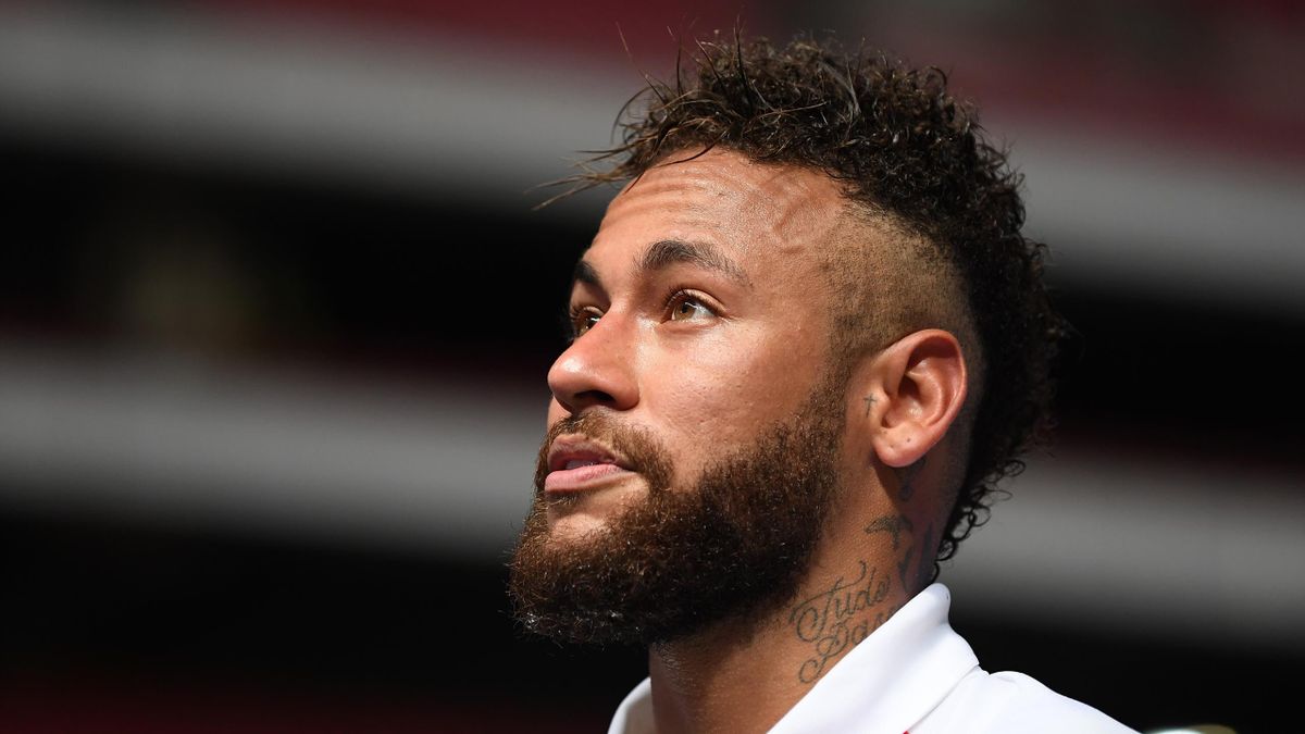 Neymar (PSG) este aproape să încheie un contract de publicitate cu Puma