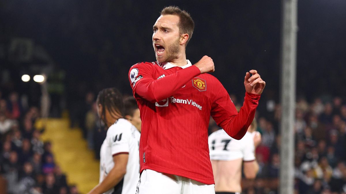 Fulham 1-2 Manchester United: Alejandro snatches victory with stoppage-time winner at Cottage.