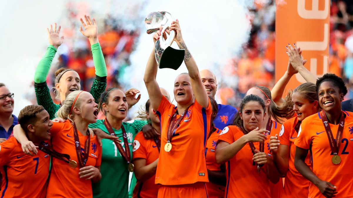 Desiree van Lunteren of the Netherlands lifts the trophy