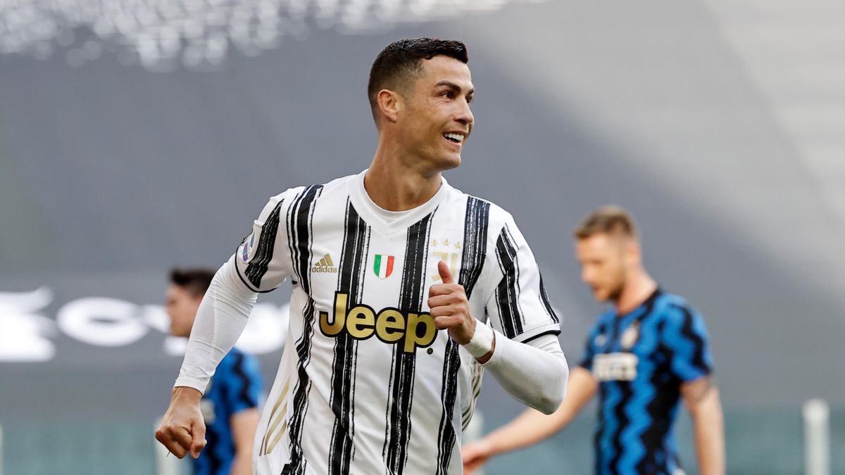 Cristiano Ronaldo of Juventus Celebrates 1-0 during the Italian Serie A match between Juventus v Internazionale at the Allianz Stadium on May 15, 2021 in Turin Italy