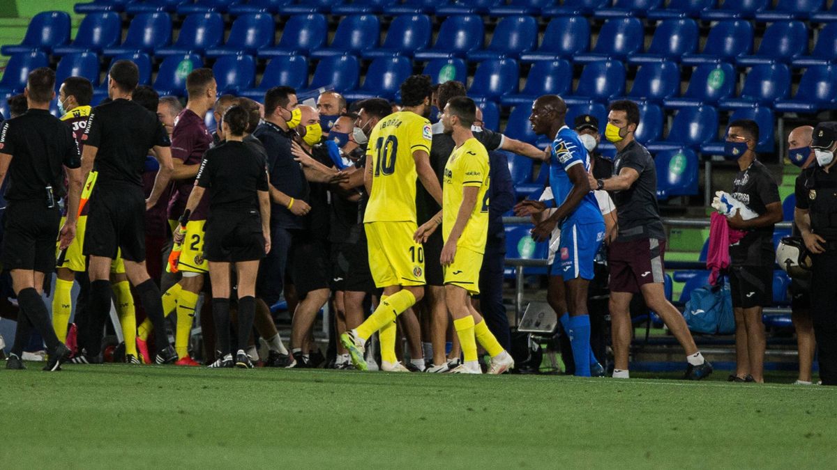 Getafe Gegen Villarreal Eskaliert Platzverweise Schubsereien Polizei Eurosport