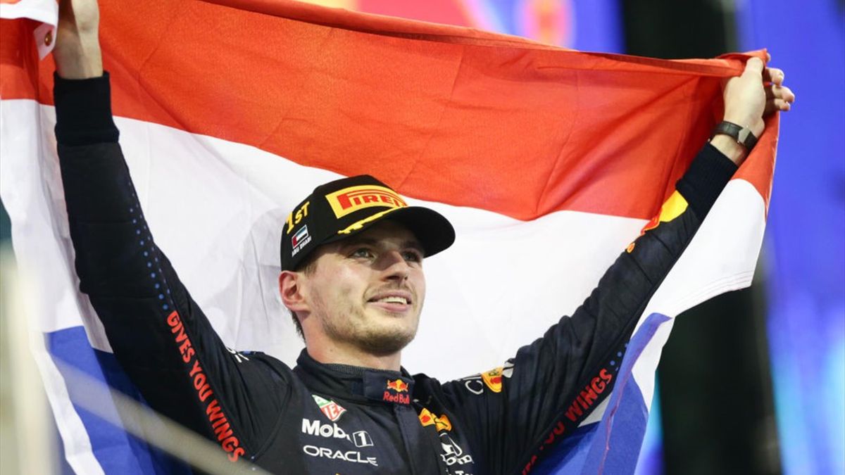 Max Verstappen a câștigat titlul mondial la Abu Dhabi