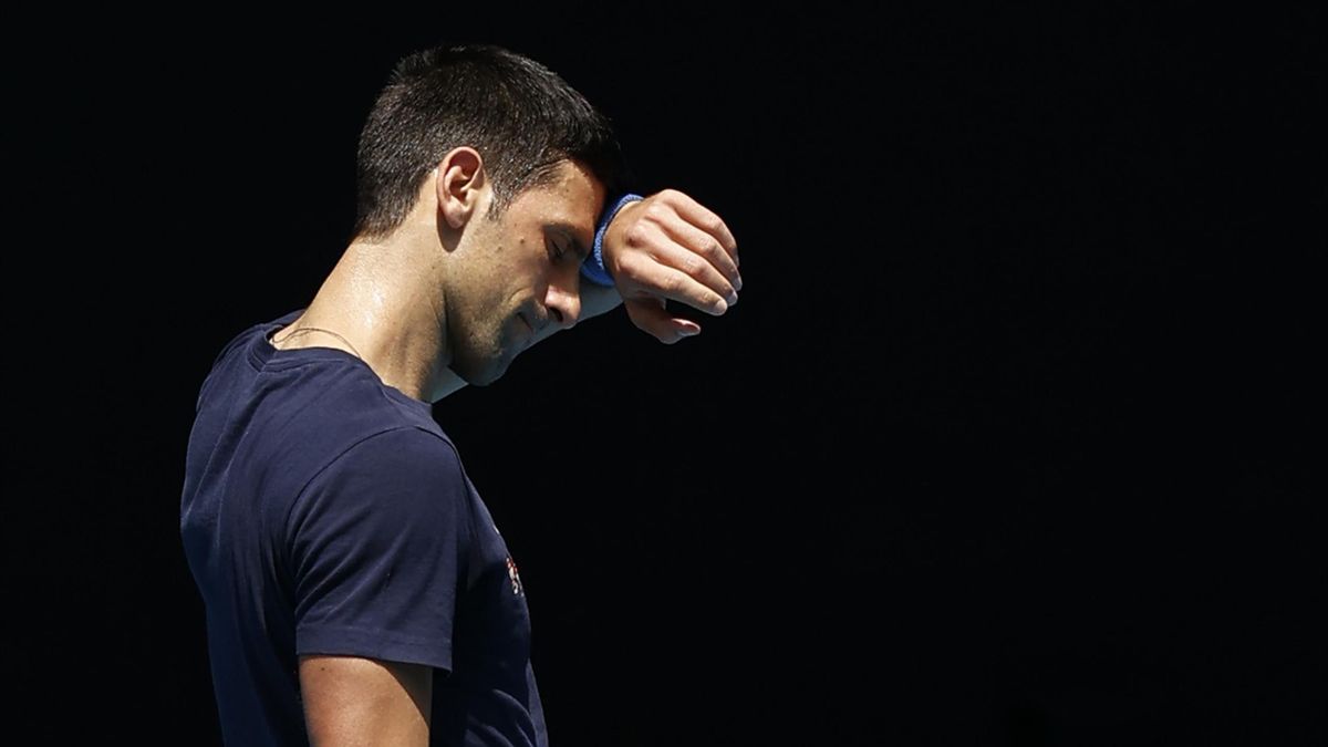 Novak Djokovicot őrizetbe vették a mindent eldöntő meghallgatás előtt