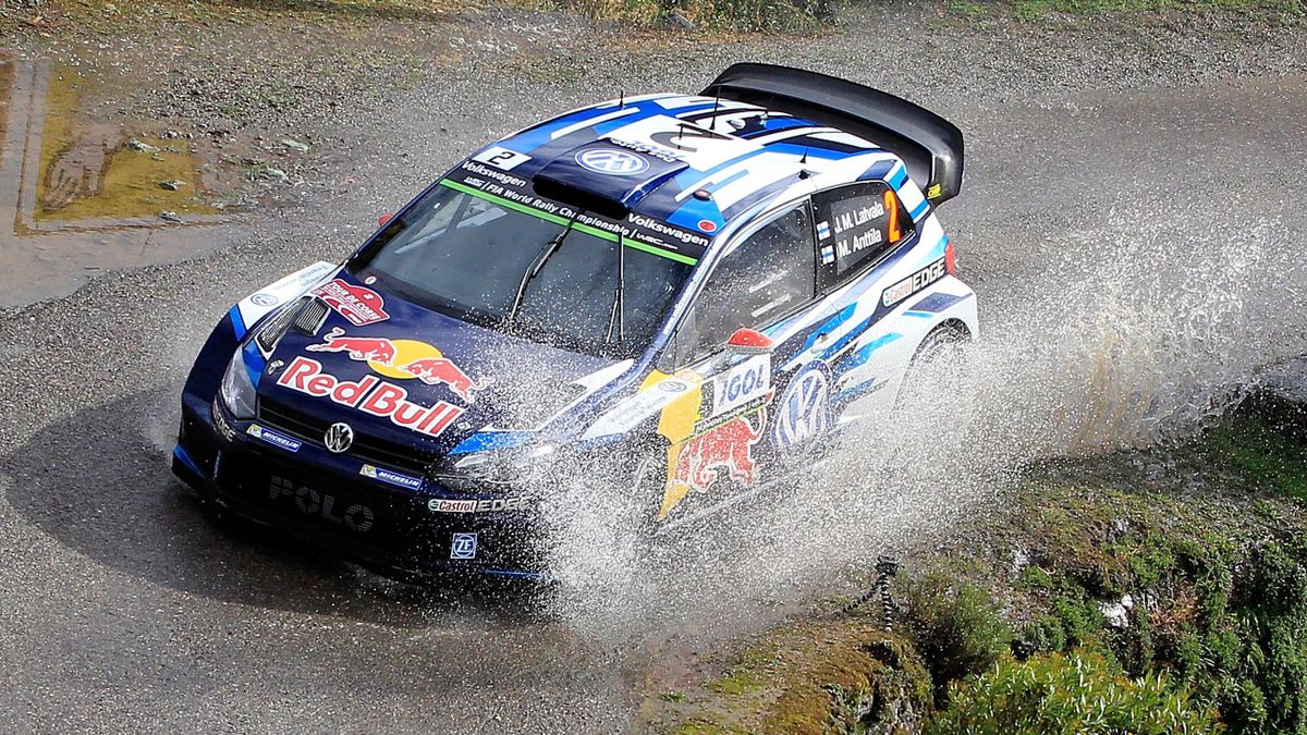 Finnish driver Jari Matti Latvala competes in his Volswagen Polo R during the third stage of the World Rally Car (WRC) Tour de Corse (Rally of France) championship in Francardo near Soveria on the French Mediterranean island of Corsica, on October 2, 2015
