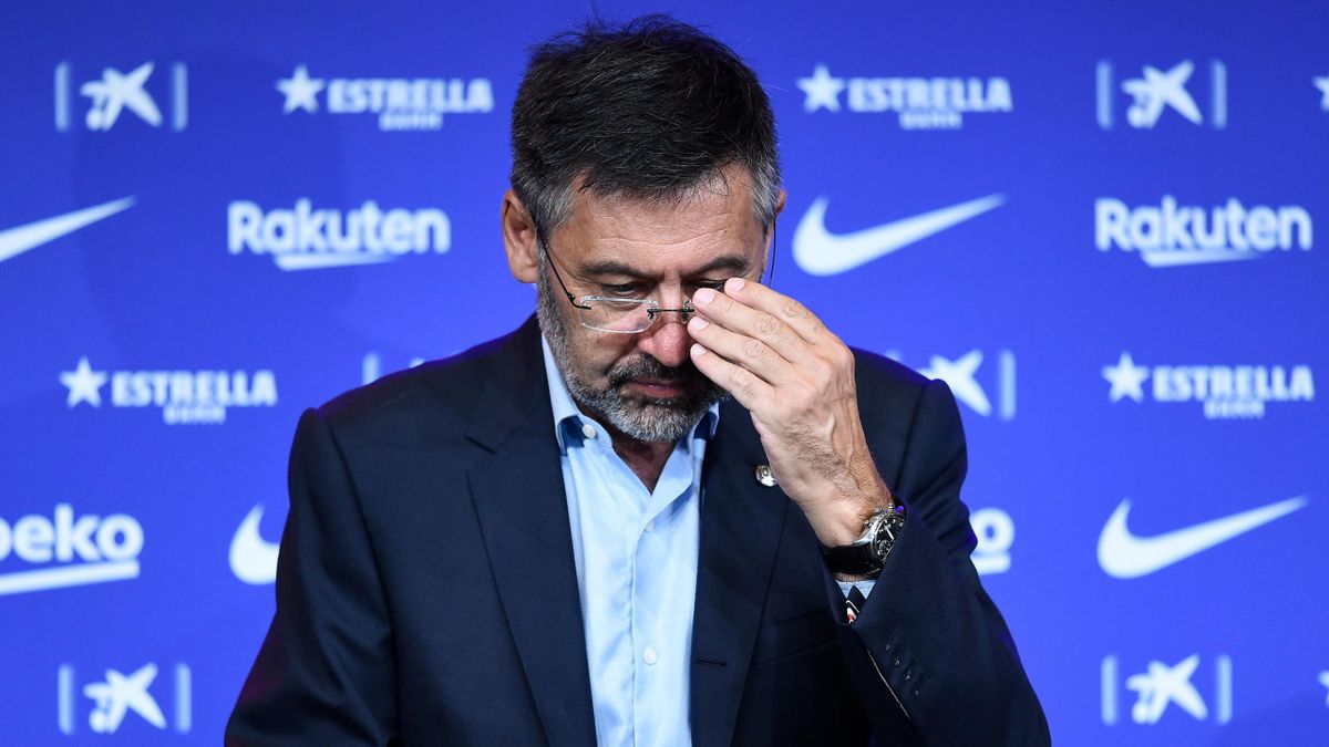 Josep Maria Bartomeu lors de la présentation de Ronald Koeman, nouvel entraîneur du Barça, le 19 août au Camp Nou