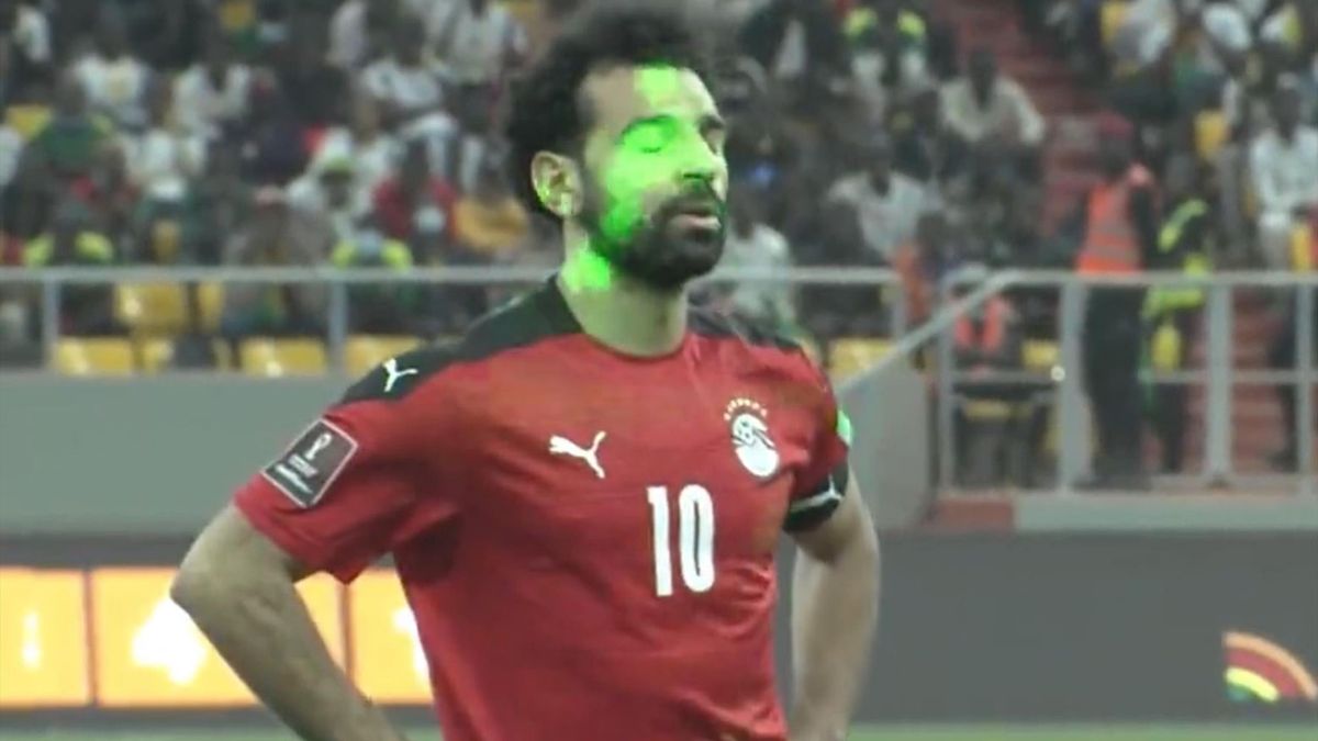 Mo Salah was covered by green lasers aimed at him by Senegal fans