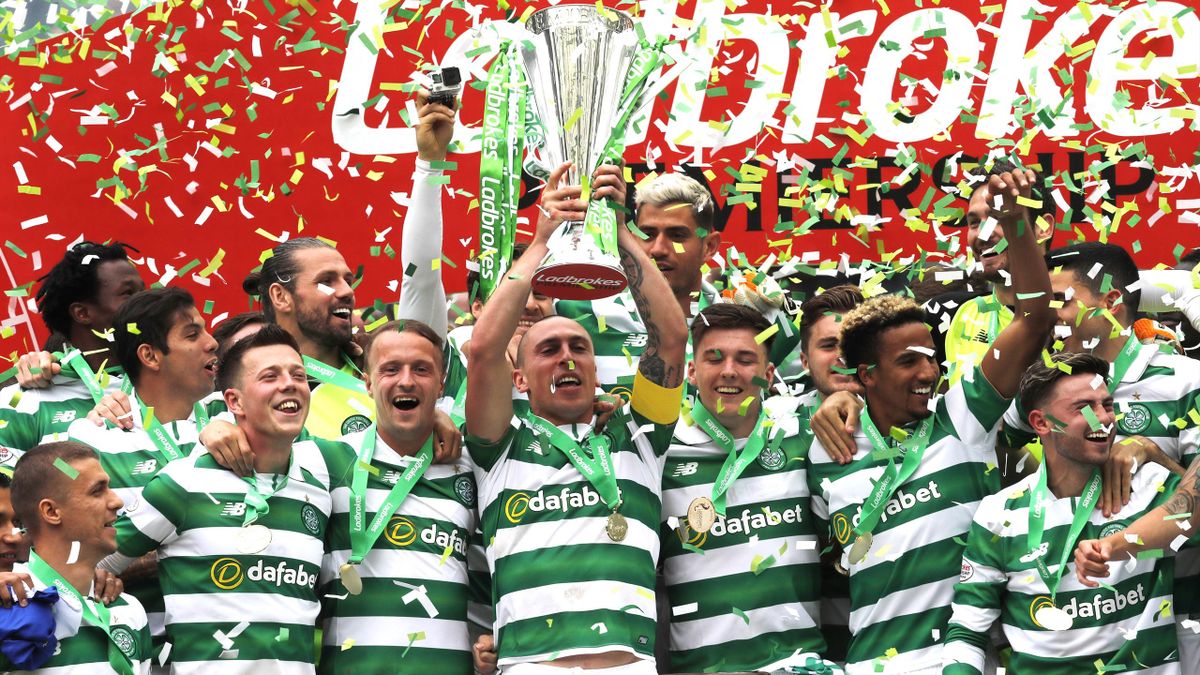Celtic lift another title.