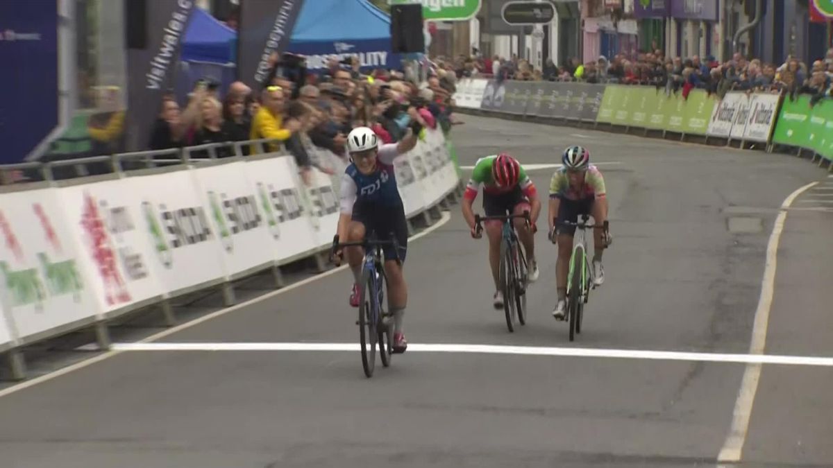Cycling Women's Tour : Stage 4 - Grace Brown wins the race