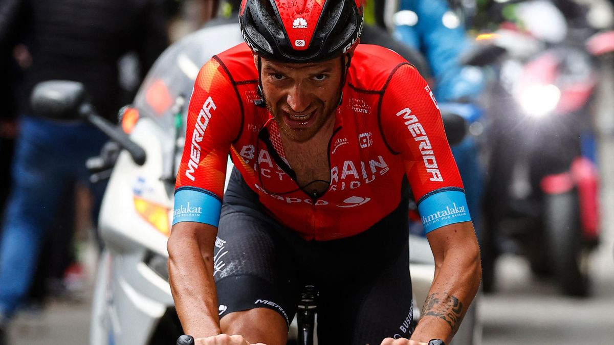 Damiano Caruso sulla salita dell'Alpe Motta - Giro d'Italia 2021