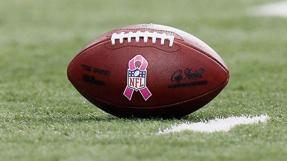 Un ballon officiel de la NFL