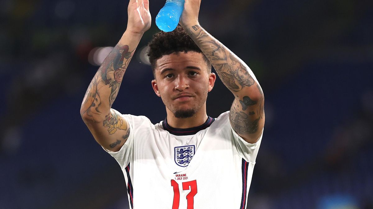 Mason Mount and Jadon Sancho of England acknowledge the fans after victory in the UEFA Euro 2020 Championship Quarter-final match between Ukraine and England