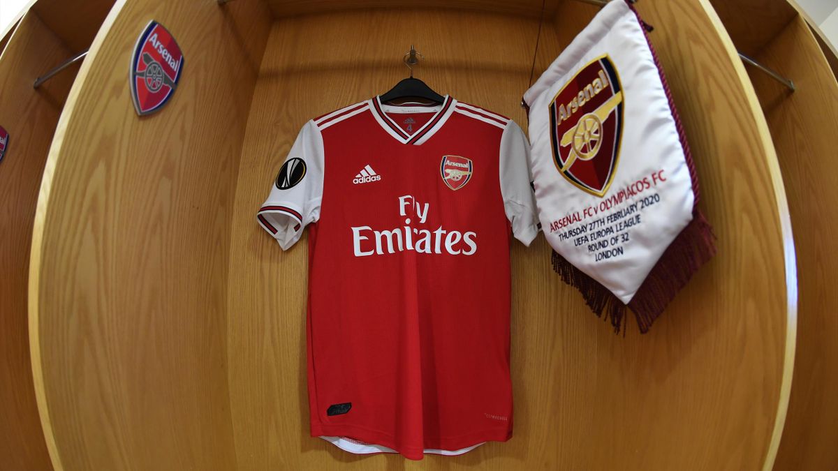Football News Several Arsenal Players In Self Isolation Man City Match Postponed Eurosport