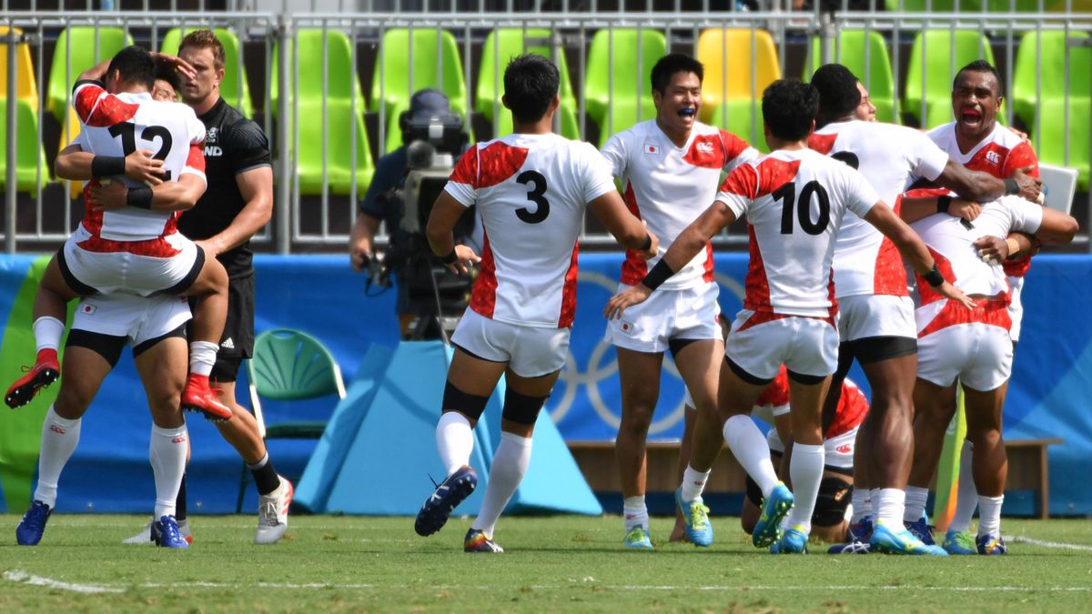 Japan celebrate beating New Zealand in the rugby sevens