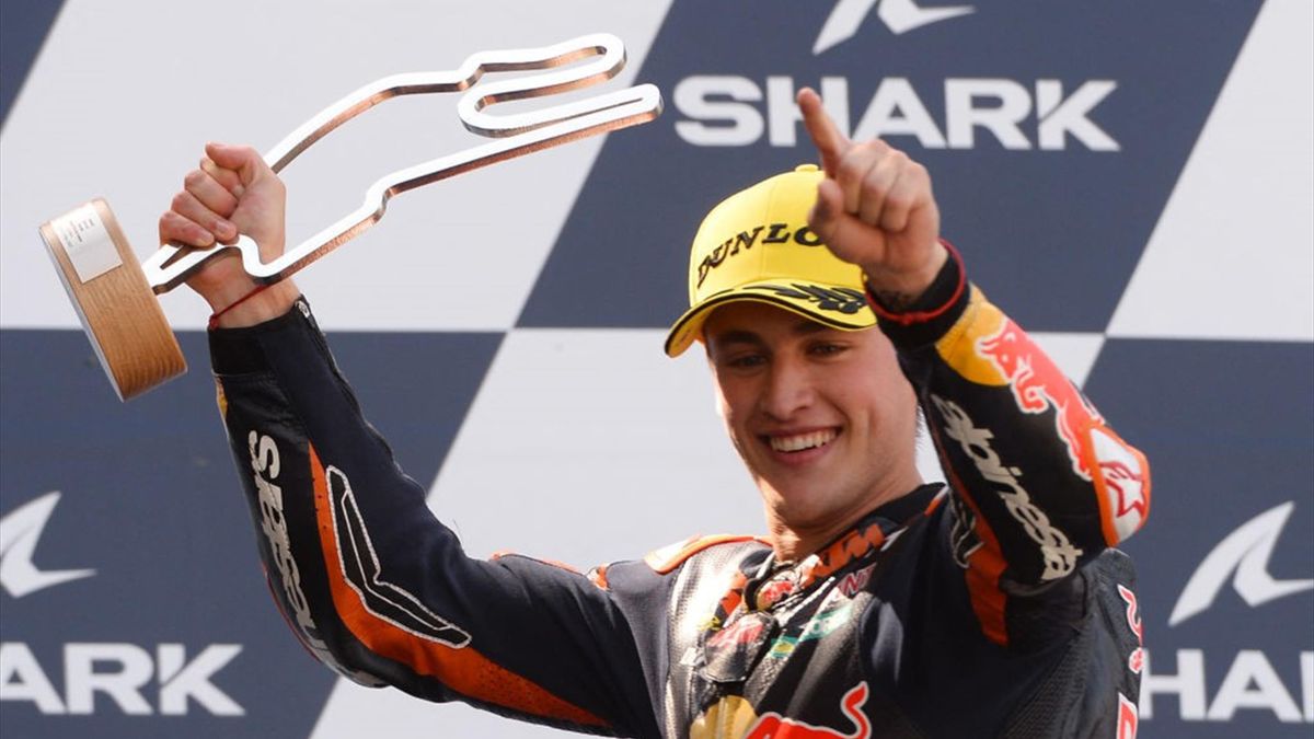 Jaume Masia celebra il successo nel GP di Francia di Moto3 - Mondiale 2022