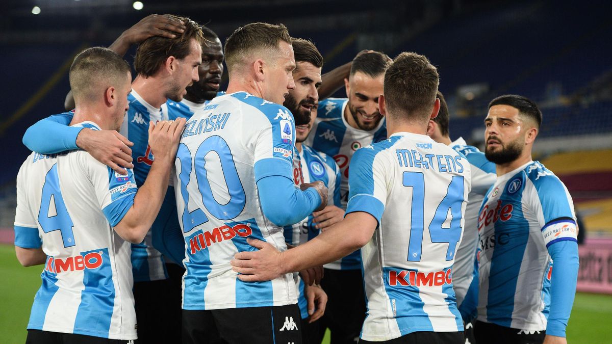 Esultanza dei giocatori del Napoli dopo il gol del vantaggio in Roma-Napoli - Serie A 2020/2021 - Getty Images