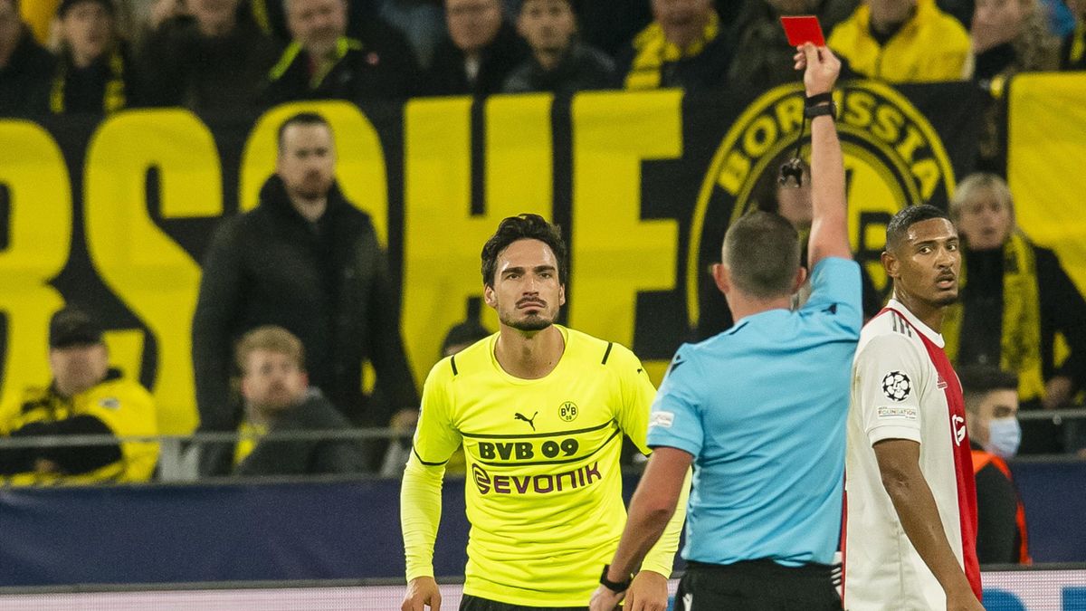 Mats Hummels sah gegen Ajax eine fragwürdige Rote Karte