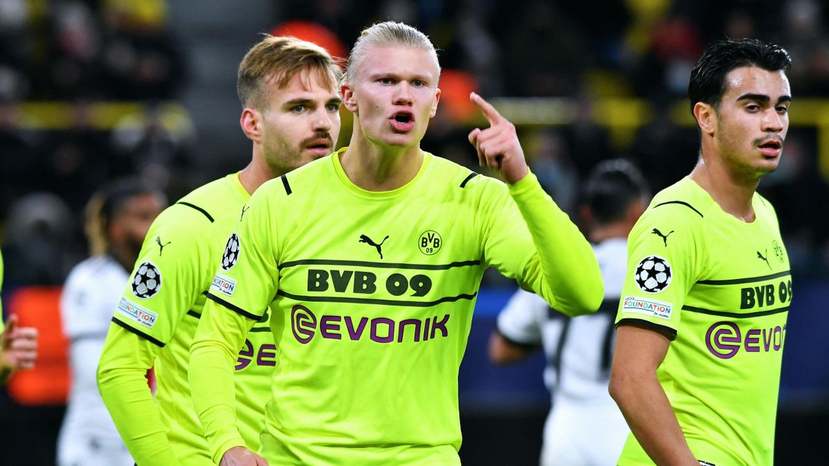 Erling Haaland for Borussia Dortmund in the Champions League.