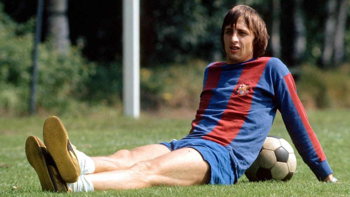 Johan Cruyff avec le maillot de Barcelone