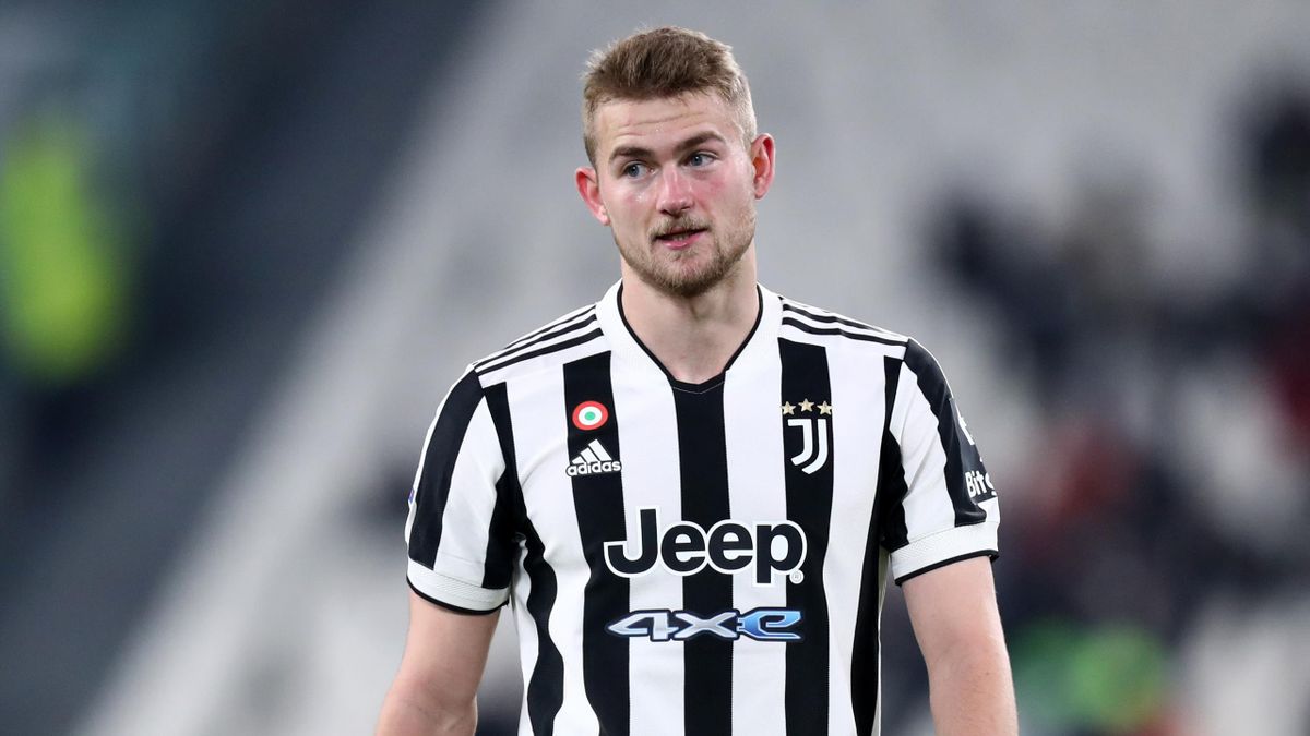 Matthijs de Ligt of Juventus FC looks on during the Serie A match between Juventus FC and Genoa CFC.