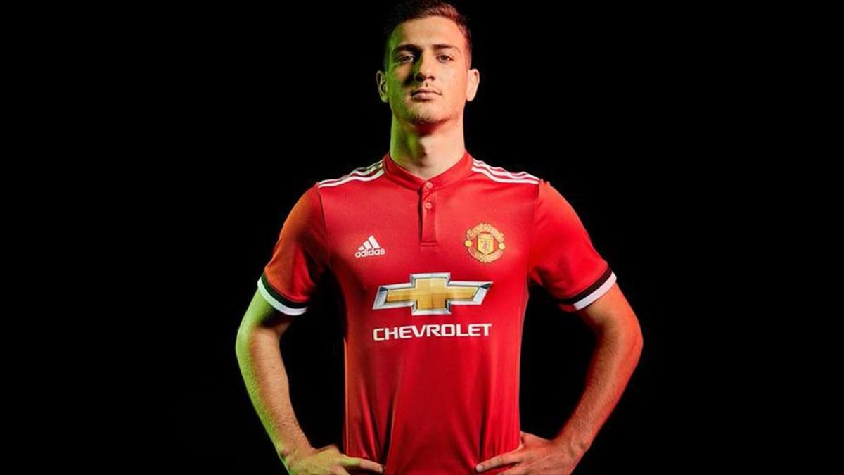 Manchester United Confirm Diogo Dalot Arrival On Five Year Contract Eurosport