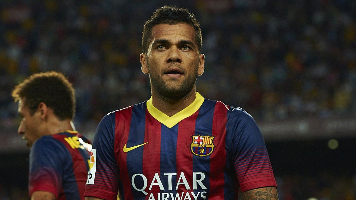 Transferts Daniel Alves La Clef Prete A Deverrouiller Le Transfert De Marquinhos Psg Au Barca Eurosport