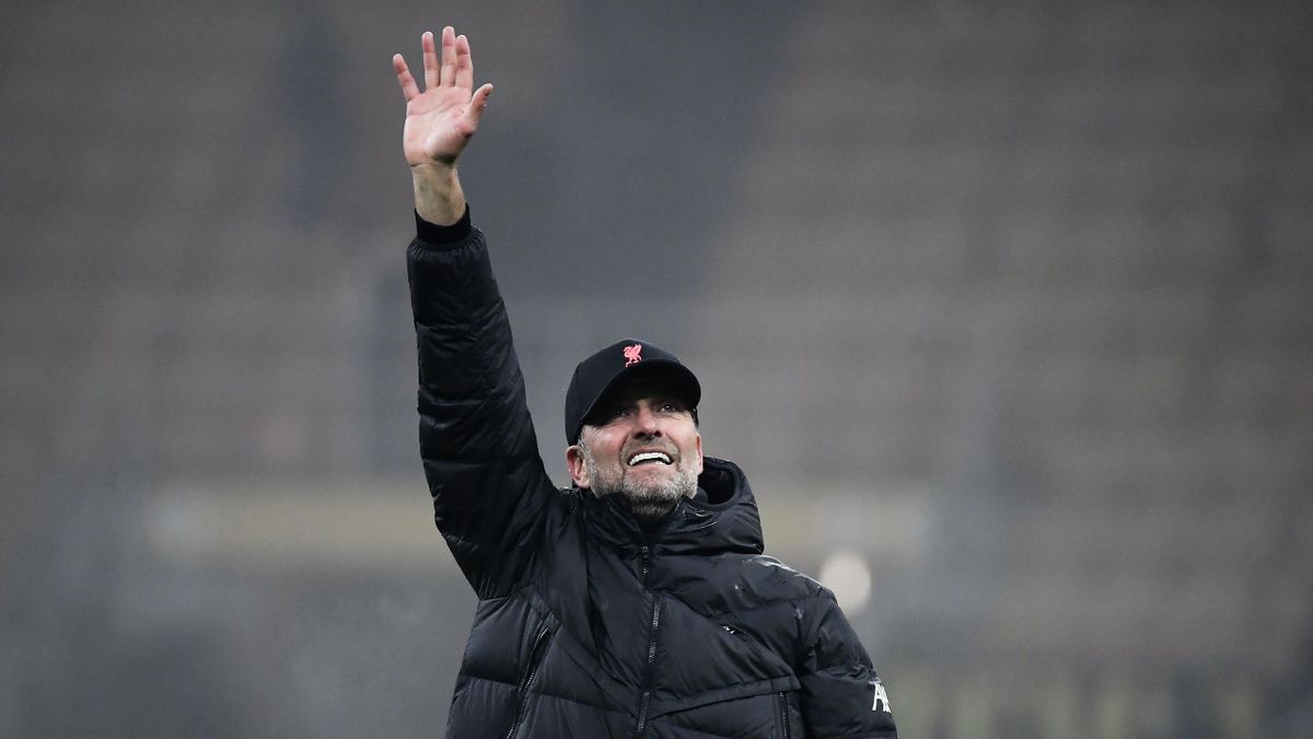 Liverpool's German manager Jurgen Klopp celebrates after winning the UEFA Champions League round of 16 first leg football match between Inter Milan and Liverpool at the Giuseppe-Meazza (San Siro) stadium in Milan, on February 16, 2022.