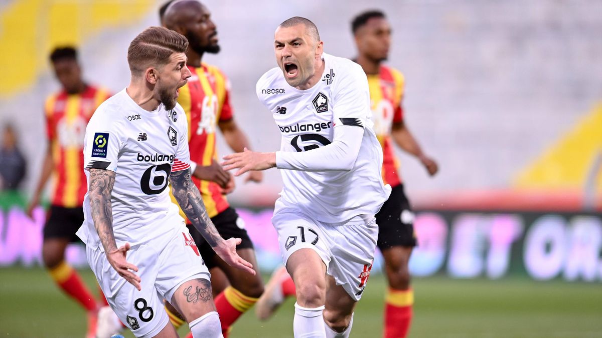 La joie de Burak Yilmaz après son premier but lors du match opposant Lens à Lille, le 7 mai 2021, en Ligue 1