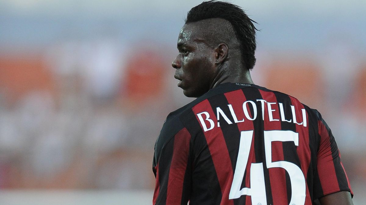 AC Milan call up striker Mario Balotelli -