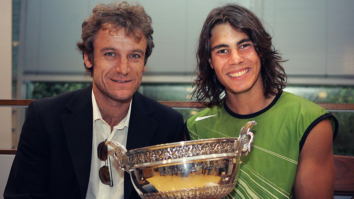 Mats Wilander et Rafael Nadal réunis en 2005. Le Suédois était le dernier joueur, en 1982, à s'être imposé à Paris dès ses premiers pas dans le tableau principal.