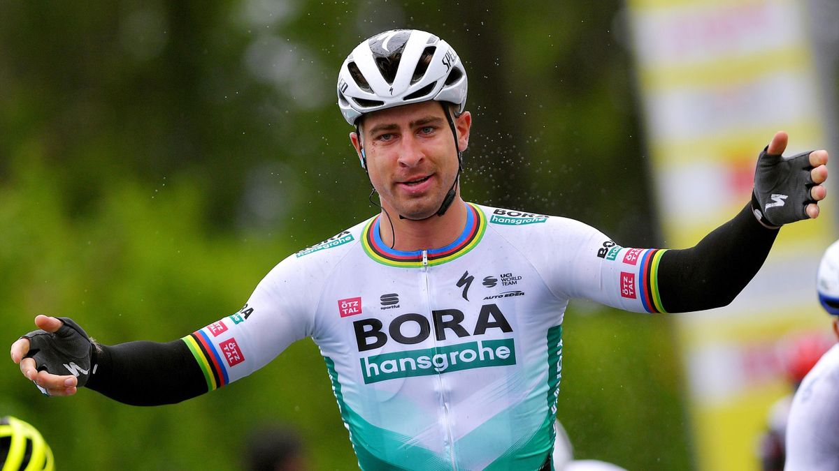 Peter Sagan esulta per il successo al Tour de Romandie 2021 - Getty Images