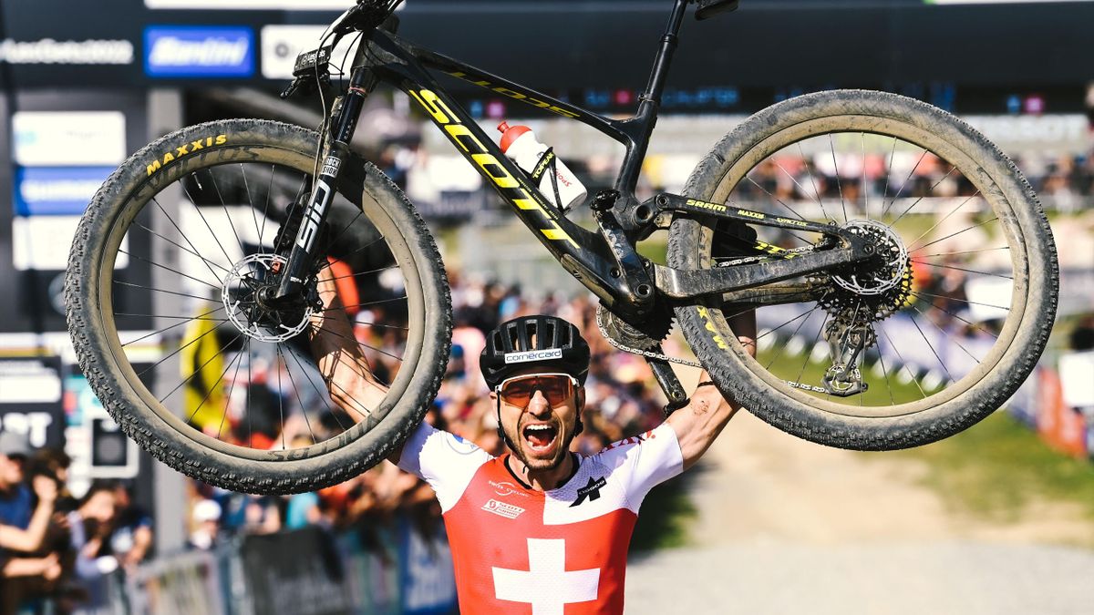 antiek bekken kroeg UCI Cross Country | Hoe belangrijk is het materiaal? - De fietsen van de MTB  World Series uitgelegd - Eurosport