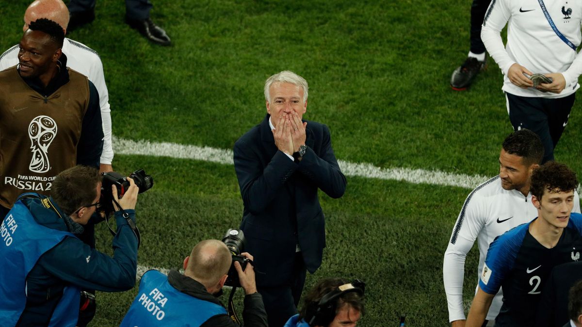 Weltmeister Trainer Didier Deschamps Exklusiv Ich Muss Die Spieler Uberraschen Eurosport