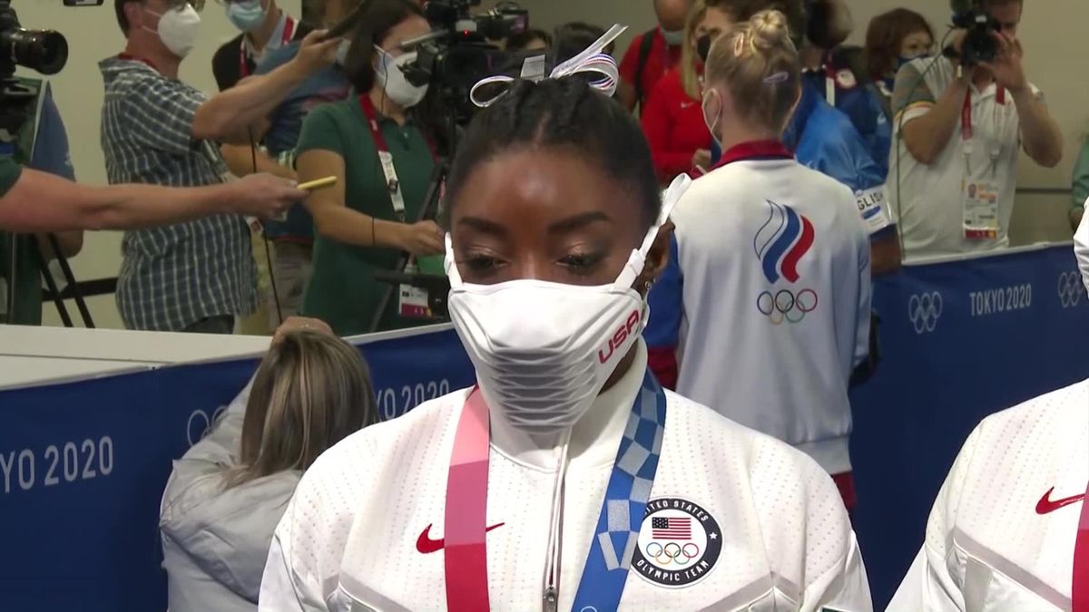 Tokyo Olympics Simone Biles Pulls Out Of Gymnastics Team Final With Medical Issue Roc Beat Usa To Gold Eurosport