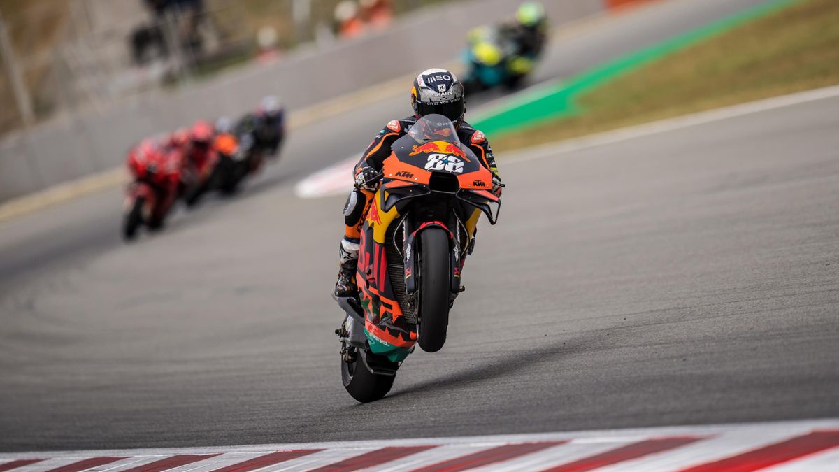 Motogp Miguel Oliveira Siegt In Barcelona Marc Marquez Und Valentino Rossi Sturzen Eurosport