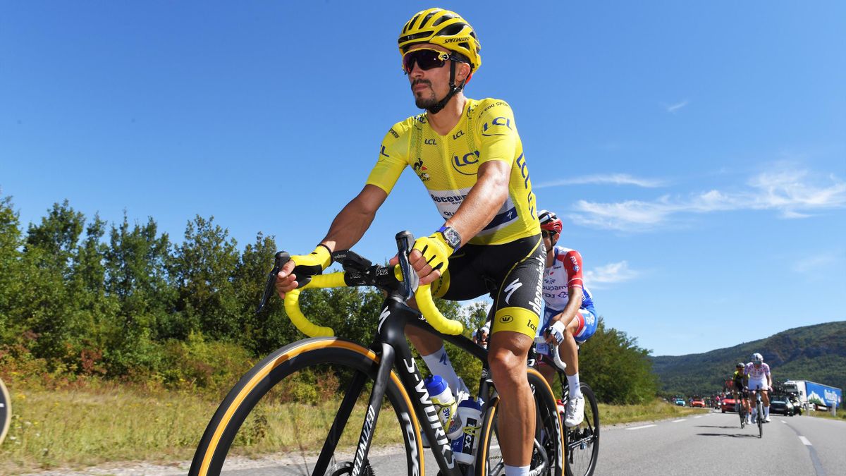 Julian Alaphilippe nu va mai îmbrăca de mâine tricoul galben în Turul Franței 2020