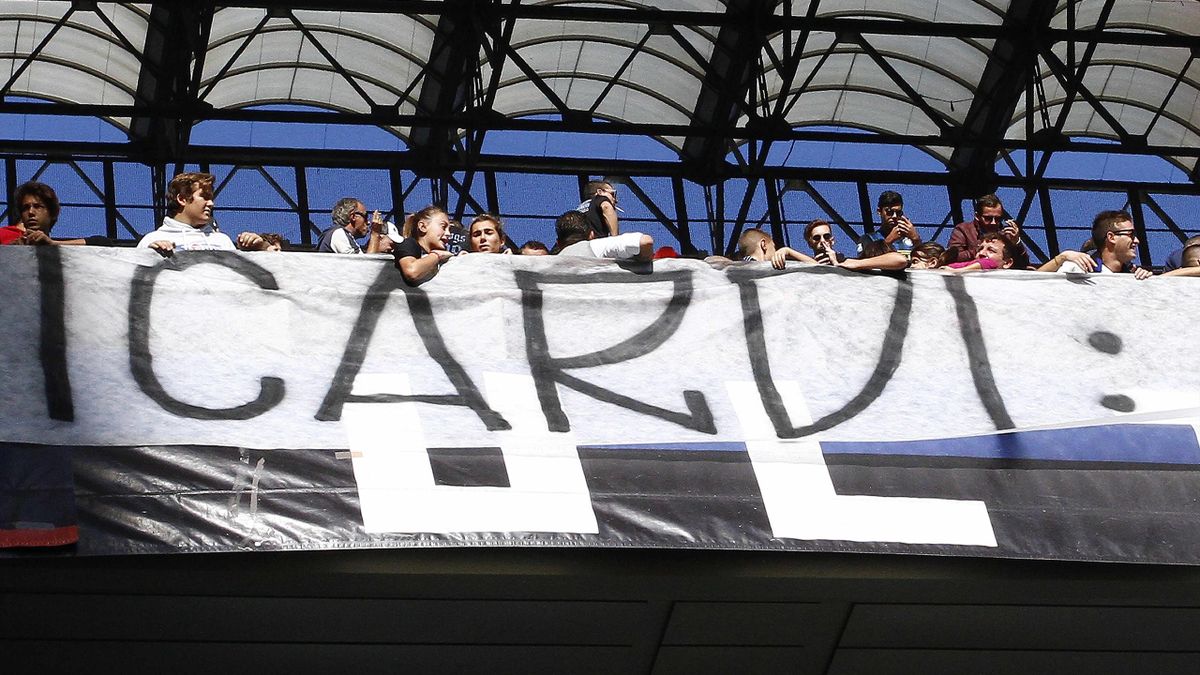 2016, Curva Nord protesta contro Icardi, LaPresse