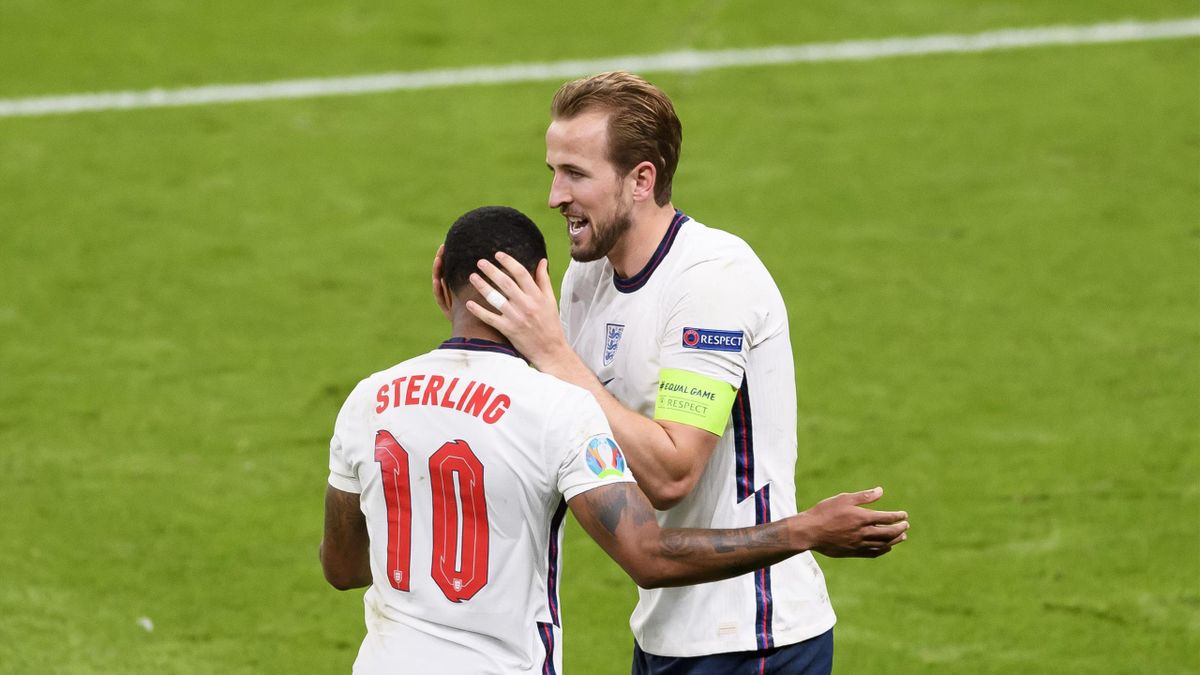 LONDON, ENGLAND - JULY 07: (BILD ZEITUNG OUT) Harry Kane of England and Raheem Sterling of England celebrates after scoring his team's second goal during the UEFA Euro 2020 Championship Semi-final match between England and Denmark at Wembley Stadium on Ju