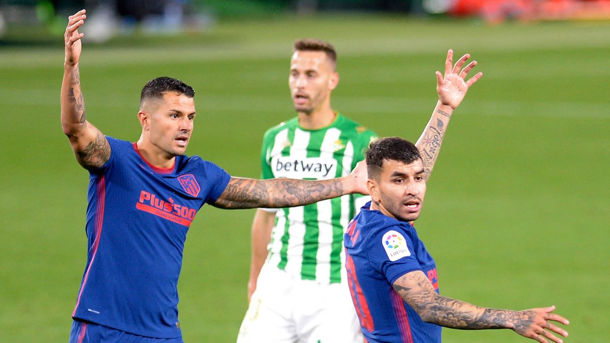 Real Betis 1 1 Atletico Madrid Diego Simeone S Side Return To Liga Summit But Drop Points Again Eurosport