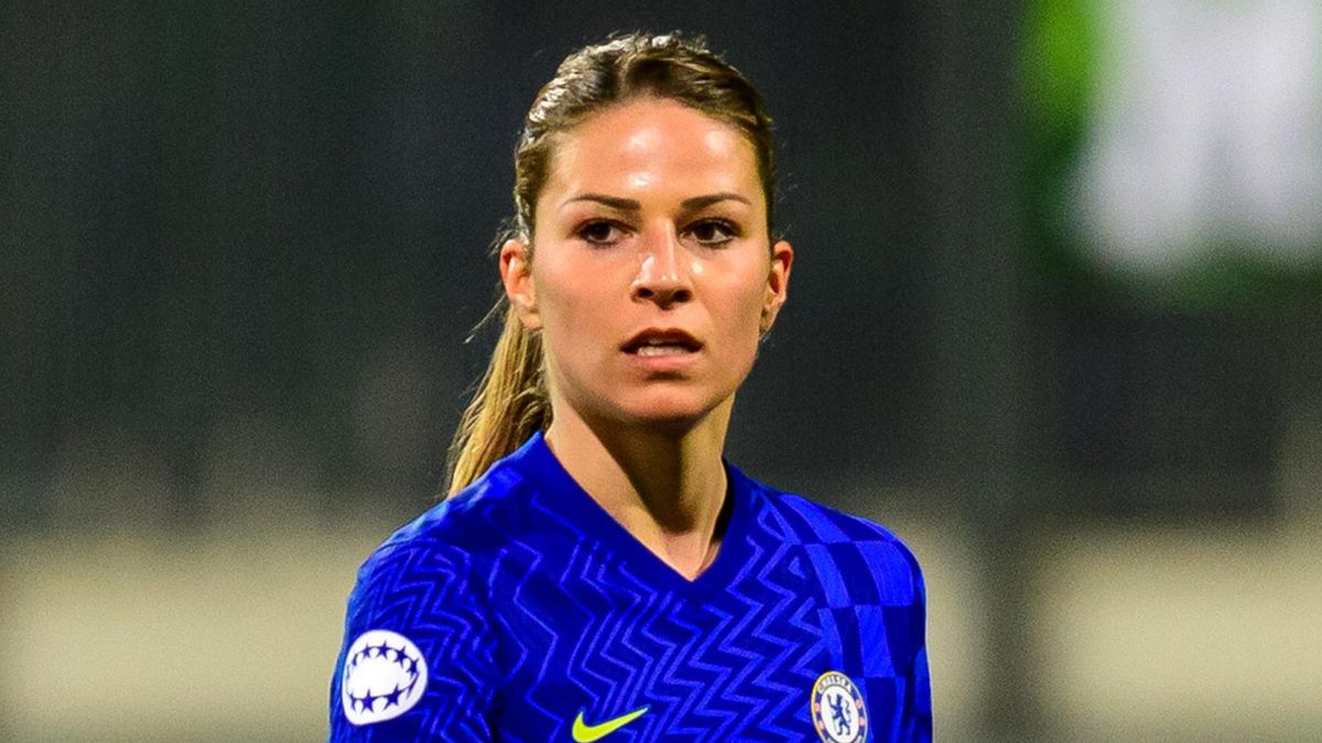 Melanie Leupolz: Tiền vệ nữ của Chelsea thông báo mang thai