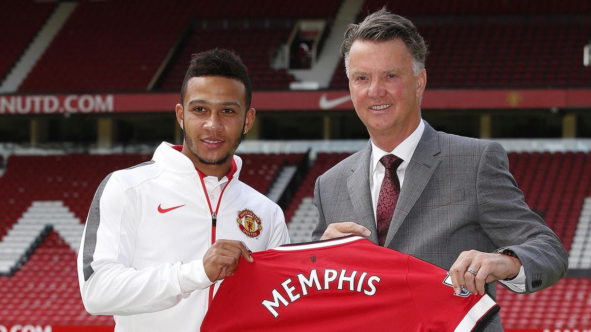 Memphis Depay Asks To Wear Number Seven Shirt At Manchester United Eurosport