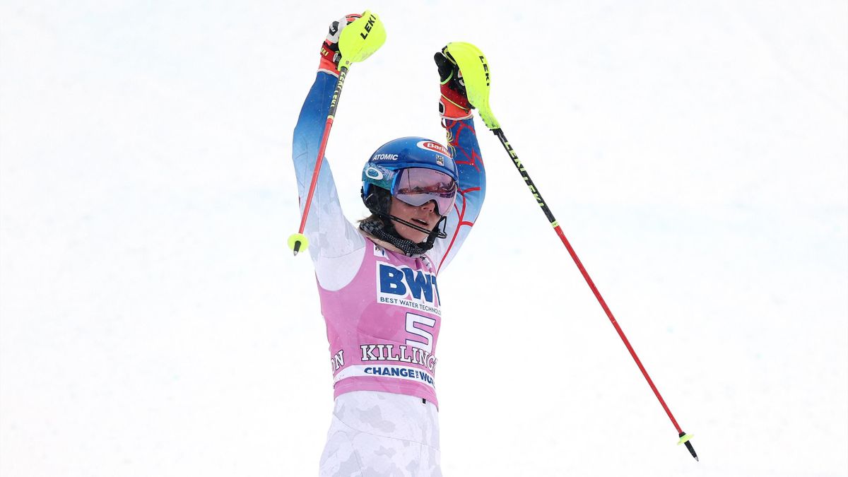 Mikaela Shiffrin of Team USA celebrates after taking first place in the Women's Slalom in the Homelight Killington Cup during the Audi FIS Ski World Cup at Killington Resort on November 28, 2021 in Killington, Vermont