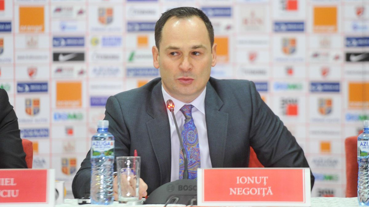 Ionuț Negoiță, alungat de fanii lui Dinamo