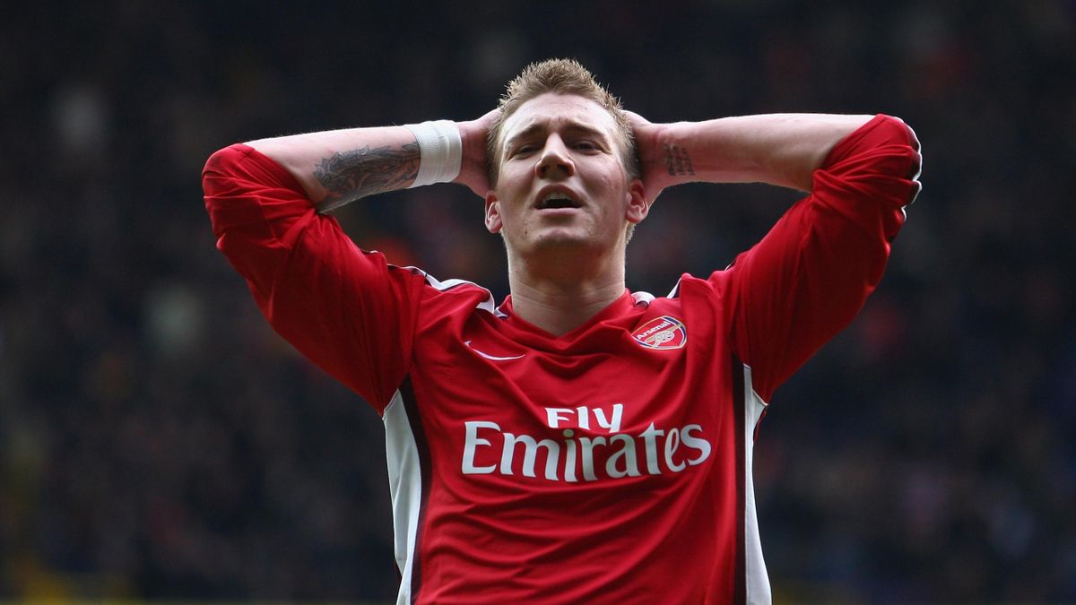 Nicklas Bendtner of Arsenal despairs after blasting over the bar during the Barclays Premier League match between Tottenham Hotspur and Arsenal at White Hart Lane on February 8, 2009 in London, England.