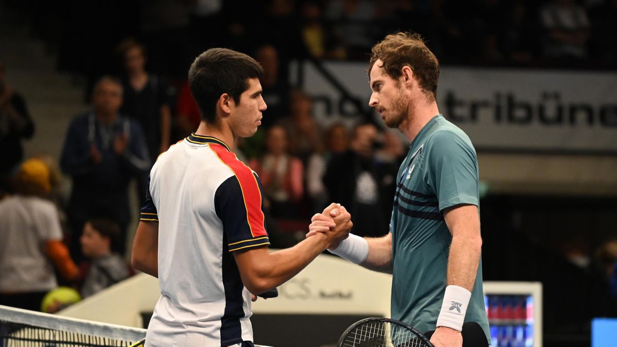 Carlos Alcaraz of Spain is congratulated by Andy Murray of Great Britain after wining their match during day five of the Erste Bank Open tennis tournament at Wiener Stadthalle on October 27, 2021 in Vienna, Austria.